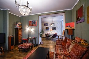 Prime Host apartments on Smolenskaya