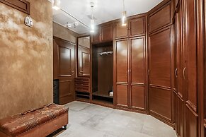 Prime Host apartments on Mosfilmovskaya