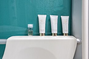 Prime Host apartments on Mosfilmovskaya