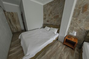 Elikti Otel