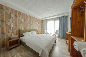 Elikti Otel