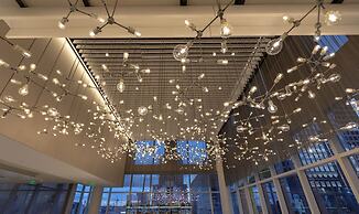 HALL Arts Hotel Dallas, Curio Collection by Hilton