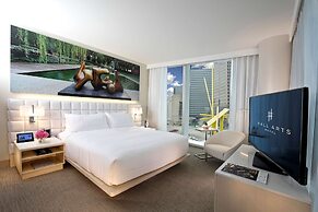 HALL Arts Hotel Dallas, Curio Collection by Hilton