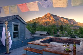 Eleven Scarp Ridge Lodge