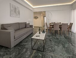 Roomy & Comfortable Apt Near Acropolis by GHH