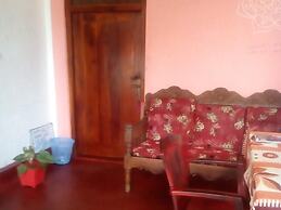 Thevindu guest & red mud resturent