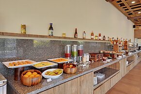 The Fern Sattva Resort - Polo Forest