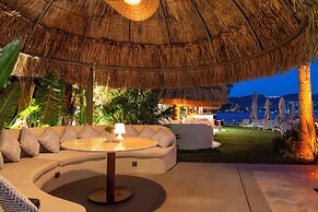 Arts Hotel Yalikavak Bodrum