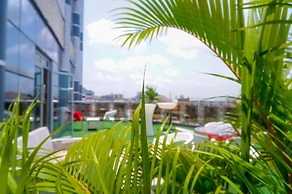 Caesar'S Luxury Hotel