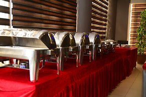 Caesar'S Luxury Hotel