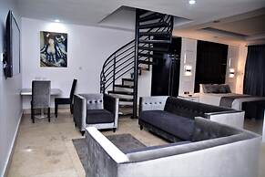 Caesar'S Luxury Hotel