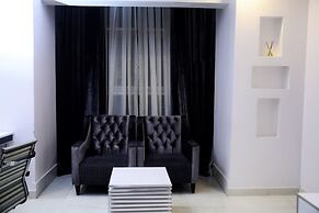 Caesar'S Luxury Hotel