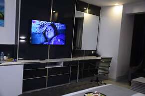 Caesar'S Luxury Hotel