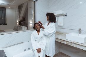 Caesar'S Luxury Hotel