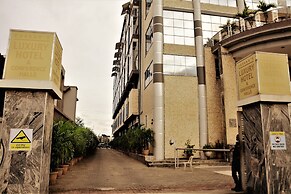 Caesar'S Luxury Hotel