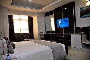 Caesar'S Luxury Hotel