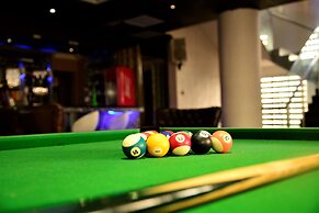 Caesar'S Luxury Hotel