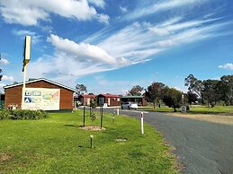 Holbrook Motor Village