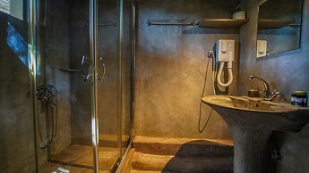 Enetiko Resort Hotel