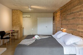 Enetiko Resort Hotel