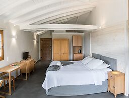 Enetiko Resort Hotel