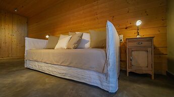 Enetiko Resort Hotel