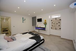 Carvoeiro B&B and SPA