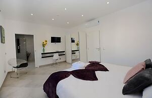 Carvoeiro B&B and SPA