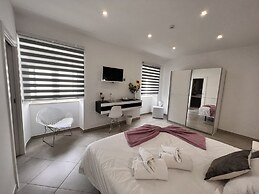 Carvoeiro B&B and SPA