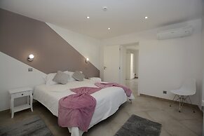 Carvoeiro B&B and SPA