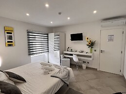 Carvoeiro B&B and SPA