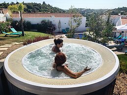 Carvoeiro B&B and SPA