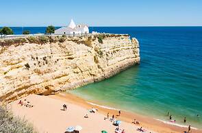 Carvoeiro B&B and SPA