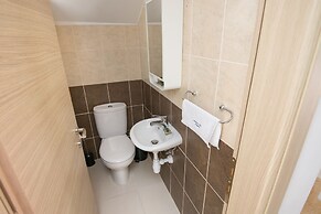 Narcissos Villa Doria