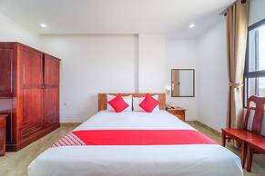 Capital O 215 An Duc Hotel Da Nang