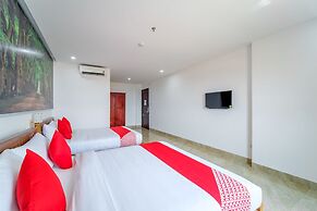 Capital O 215 An Duc Hotel Da Nang