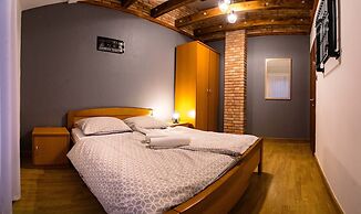 Apartments Sanic 518