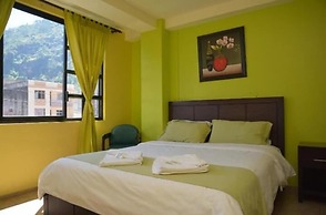 Hotel La Chimenea Casa De Piedad