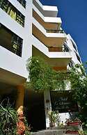 Hotel La Chimenea Casa De Piedad