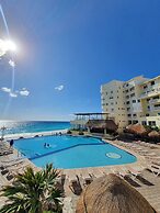 Cancun Plaza Condo Hotel