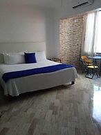 Cancun Plaza Condo Hotel