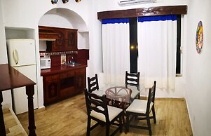 Cancun Plaza Condo Hotel