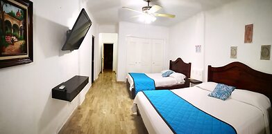 Cancun Plaza Condo Hotel