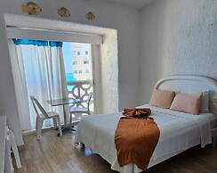 Cancun Plaza Condo Hotel