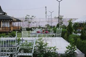The Glorious Hills Resort Pushkar