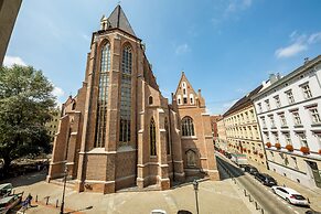 2-3 APARTMENTS Old Town