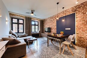 2-3 APARTMENTS Old Town