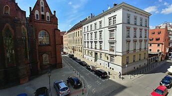 2-3 APARTMENTS Old Town