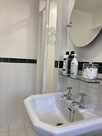 Old Temperance House