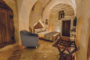 Nino Cave Suites